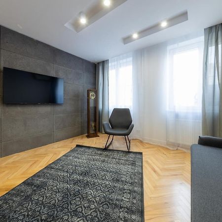 Апартаменты Apartvip Lipowa Белосток Экстерьер фото